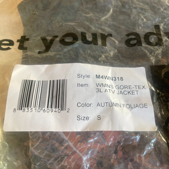 New 686 Women's GORE-TEX 3L ATV Jacket - Picture 3 of 5